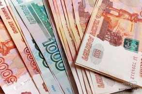 16-летний кировчанин украл почти 500 тысяч рублей с банковской карты